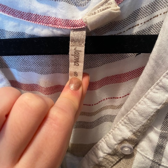 High low short sleeved dress - Picture 2 of 3